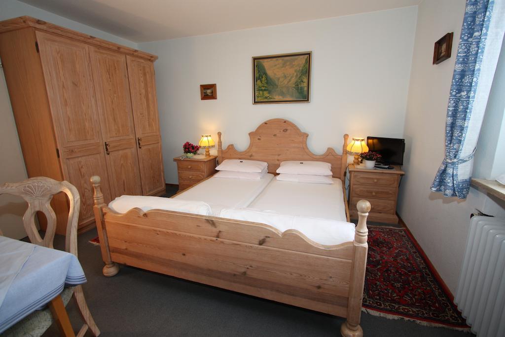 Haus Hollental Hotel Garmisch-Partenkirchen Cameră foto